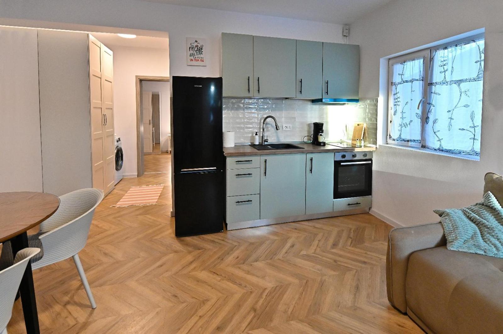 Apartment Adora *